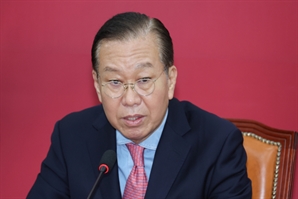 권영세, 안철수 향해 직격…“자신의 이익 추구를 공익처럼 포장, 비열한 행태”