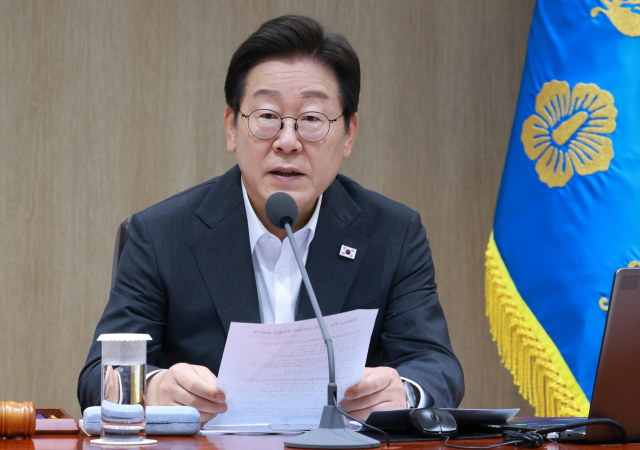 이재명 대통령이 8일 용산 대통령실에서 국무회의를 주재하고 있다. 연합뉴스