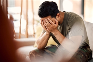 "기억상실에 '여친' 존재 잊었는데 어떻게?"…'전 여친'과 또 사랑에 빠진 남성