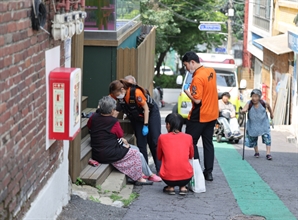 '살인 폭염'에 하루새 238명 응급실行…"매우 이례적"