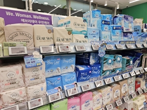 브라 대신 니플패치…쿨링템 뜨는 W케어