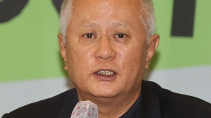 송승환 "57년만에 국립극장 무대…영광이죠"