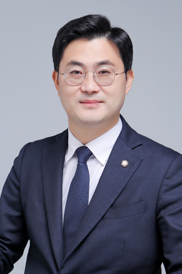 더불어민주당 정책위 수석부의장을 맡고 있는 이정문 의원. 사진 제공=이정문 의원실