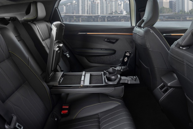 르노코리아의 브랜드 최초 순수 전기 스포츠유틸리티차량(SUV) '세닉 E-Tech 100% 일렉트릭'. 사진제공=르노코리아
