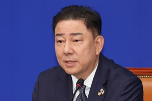 김병기 “규개위, 폭염 속 20분 휴식이 과도한 규제인가”