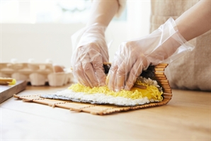 입맛 없을 땐 가볍게 김밥 한줄? 역대급 폭염에 ‘○○○’ 경고[헬시타임]