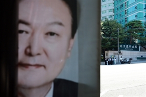 14일 출석도 불투명…尹 '몽니'에 특검수사 난항