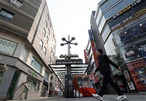"상권 다 죽었다"…'차 없는 거리'에 터져 나온 상인들 분노, 실효성 있나