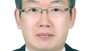 이명구 관세청장 "수출전망 어두워…과감한 기업지원 필요"