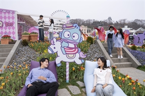 기후변화에 고전…‘반등 카드’ 찾는 테마파크