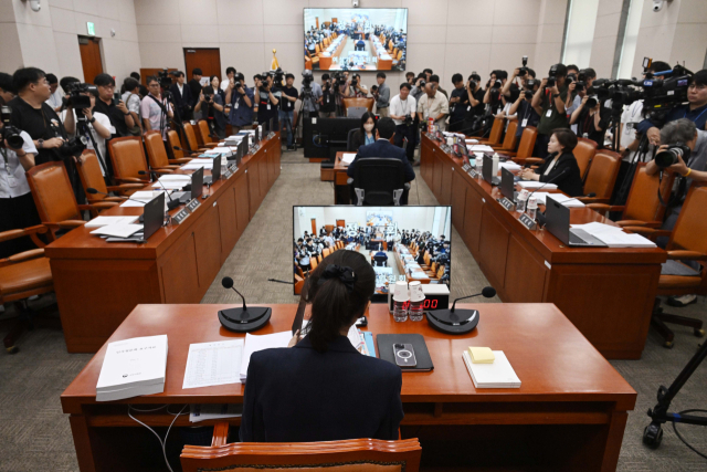 강선우 여성가족부 장관 후보자에 대한 인사청문회가 14일 서울 여의도 국회에서 열리고 있다. 조태형 기자