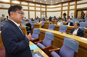 李 뜻 반영 ‘배임죄 폐지’ 나섰지만…우선순위는 여전히 집중투표제