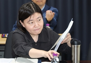 임은정 검사장 누구 만나길래?…현직 검사 "그들을 왜 부르나, 해선 안될 일" 직격