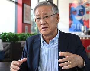 "스키장 찾아 기동시험…K9은 10년 집념의 결실"