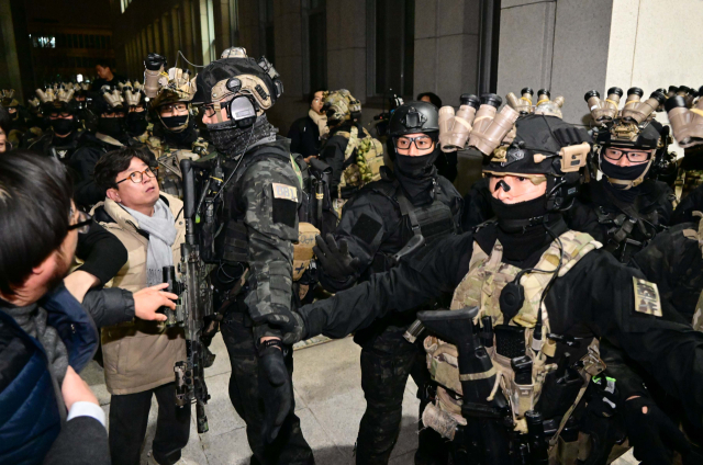 12·3 계엄 '불법 명령' 불복한 장병들 포상