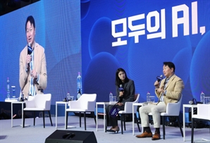 최태원 "제조 AI 최대 위협은 중국…일본과 손 잡아야"