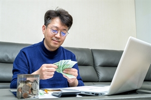 [ETF줌인] 美서 韓 배당주로 머니 무브…순자산총액 반년만에 6.5배