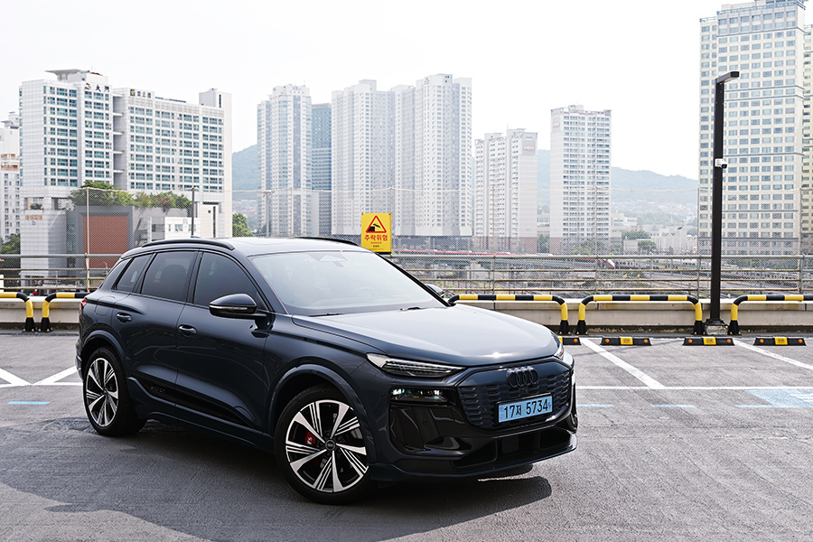 아우디 SQ6 e-트론. 사진: 김학수 기자