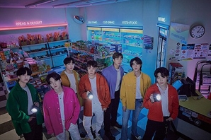 “자랑하라고 해서…” BTS, 위버스 첫 커뮤니티 가입자 3000만명 돌파