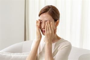 "혹시 나한테 화났어?" 이 질문 입에 달고 산다면…'이 병' 가능성 의심해봐야