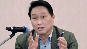 崔 "제조업, AI 혁신 못하면 10년 후 다 퇴출"