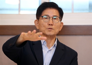 김문수, 국민의힘 당대표 출사표…"이재명 총통독재 막을 것"