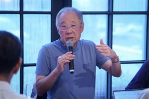 류진 "앞으로 2주 美와 협상에 韓 경제 달려…홍수 피해, 기업이 도와야"