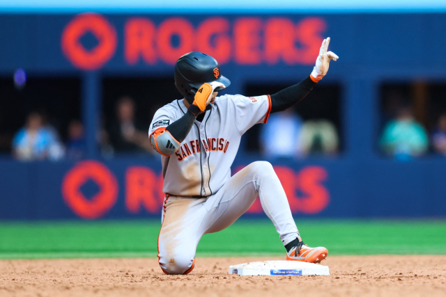 MLB 이정후, 1번 타자 복귀해 ‘멀티히트’