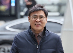 대통령실 “김의철 전 KBS 사장 해임 항소 취소…尹정부 위법 바로잡아”