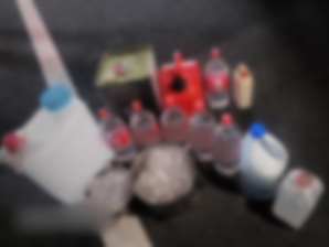 아들에 총 쏜 아버지 시한폭탄까지 설치
