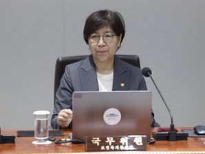 정은경 "2년 이상 의사 배출 공백시 어려움 가중…국민 눈높이 맞는 의료 정상화할 것"