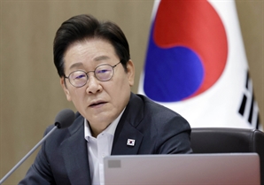 李대통령, 타밈 카타르 국왕과 취임 첫 통화 "AI·국방·스포츠 등 협력 강화"