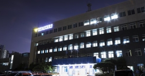 면허도 없이…술 마신 채 운전대 잡은 40대, 갓길 차량 3대 들이받아