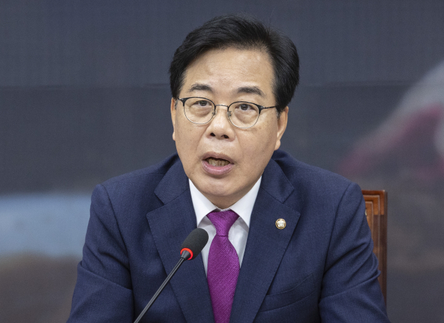 송언석 국민의힘 비상대책위원장 겸 원내대표가 24일 국회에서 열린 비상대책위원회에서 발언하고 있다. 연합뉴스