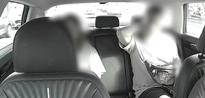 ‘살짝 흔들렸을 뿐인데…머리 쿵’ 택시기사에 합의금 뜯어낸 모자 붙잡혀