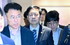 美 '2+2 협상' 취소…韓 길들이기 나섰나