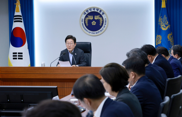 [속보]李대통령 “공직자 허위·왜곡 보고 엄정 대응”