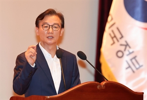 정부 조직 개편, 장관급 토론한다…해수장관 "조선업, 해수부가 가져야"