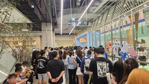 "축구 유니폼 입은 주토피아로 흥행"… 다양한 브랜드 연결 나선 CU
