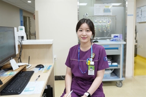 “날 살린 은인 이사람”…새내기 간호사, 30대 퇴근길 쓰러지자 심폐소생술로 구해