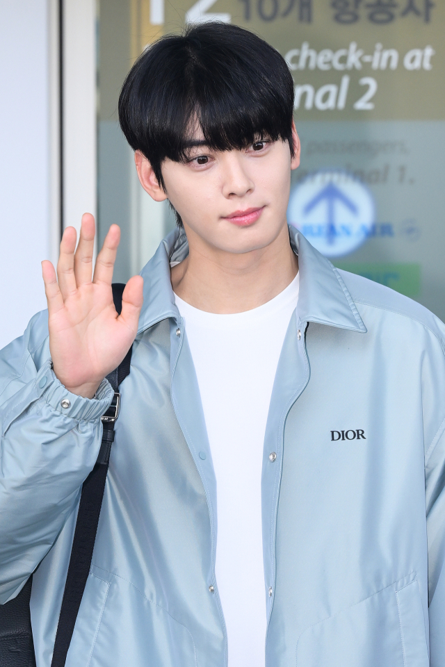 차은우, 28일 육군 군악대로 입대…“건강히 다녀올게요”