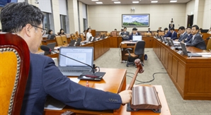李 속도전 주문에…'尹 거부권안' 전체회의까지 속전속결