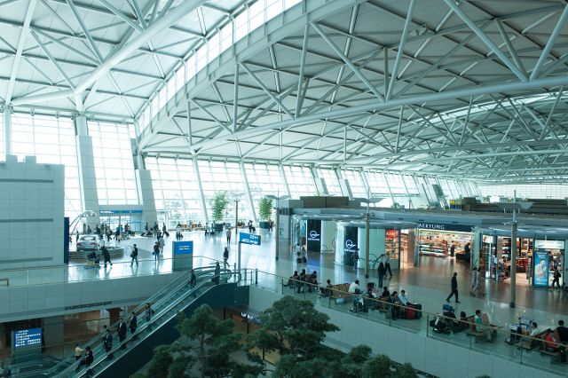 '40억 자산 있어야 공항 라운지 입장 가능'…中 고객들 분통, 무슨 일?