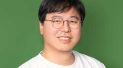 “쓰면 쓸수록 좋아지는 게 AIDT…챗GPT도 개발 첫 해는 욕먹어”