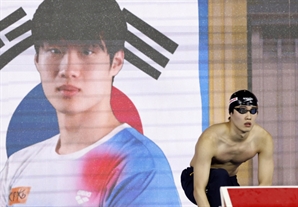 황선우, 세계선수권 男 자유형 200m 4위…韓선수 최초 2연패·4회 연속 메달 도전 좌절
