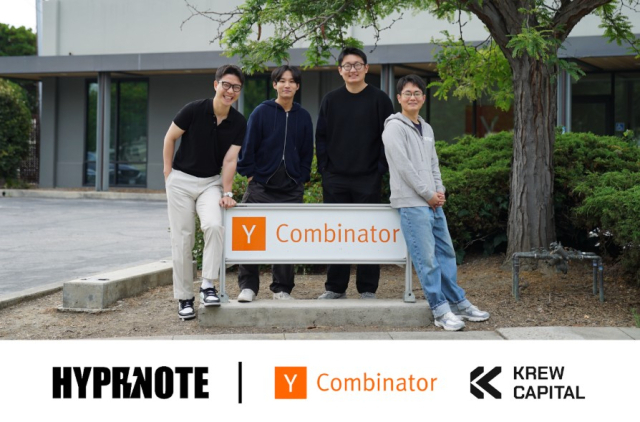 미국 최대 액셀러레이터 와이콤비네이터 여름 배치에 선정된 하이퍼노트 창업팀이 기념 촬영을 하고 있다. /사진 제공=하이퍼노트