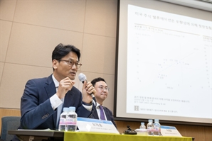 AB운용 "美 금리인하 가능성 커…중단기 채권 투자 적기"
