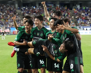 '김진규 결승 골' 팀 K리그, 'EPL 강호' 뉴캐슬에 짜릿한 한 점 차 승리