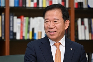 ISA 올 상반기 7.5조 급증…稅혜택 확대는 '하세월'