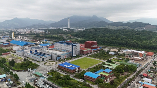 코스모그룹 통째 담보 잡았다…SGPE, 3000억 자금 모집 ‘이상무’ [시그널]